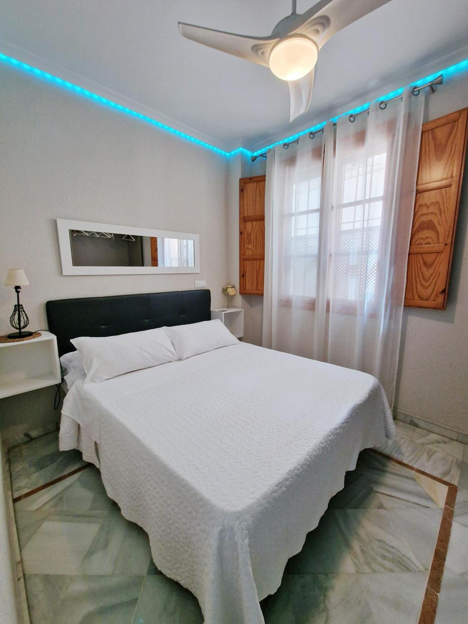 Apartamento Completo Plaza De Las Tendillas - Parking Privado - Alojamientos El Duque Kordoba Bagian luar foto
